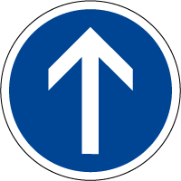 panneau de signalisation routier obligation d'aller tout droit